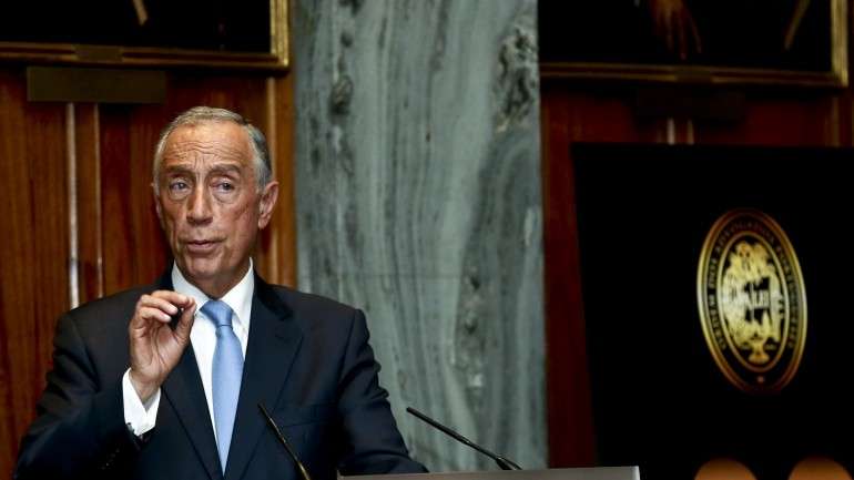 O Presidente da República deixa Roma esta terça-feira à tarde, seguindo para Moçambique