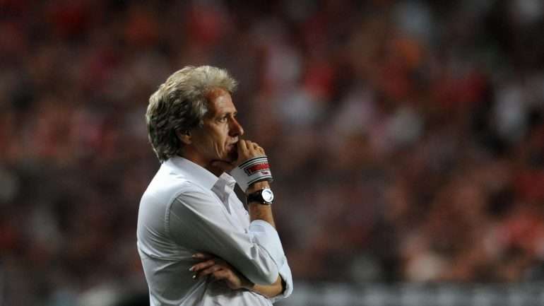 Jorge Jesus trocou o Benfica pelo Sporting no verão de 2015