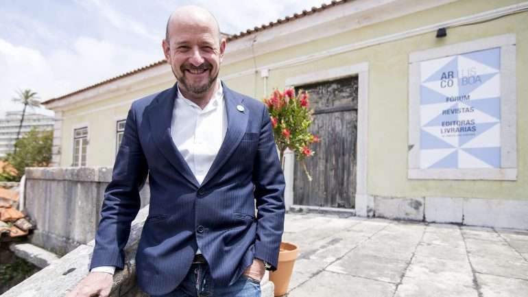 O diretor da Arco Lisboa diz que os alvos são compradores do Brasil, Angola e China