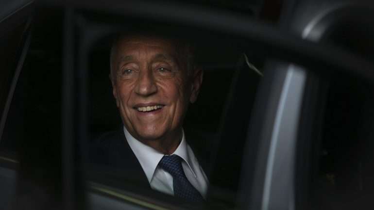 Marcelo Rebelo de Sousa pareceu colocar ao Governo uma data a partir da qual se inicia outro ciclo. Ao Observador diz que não está à espera que o Governo caia por causa das autárquicas