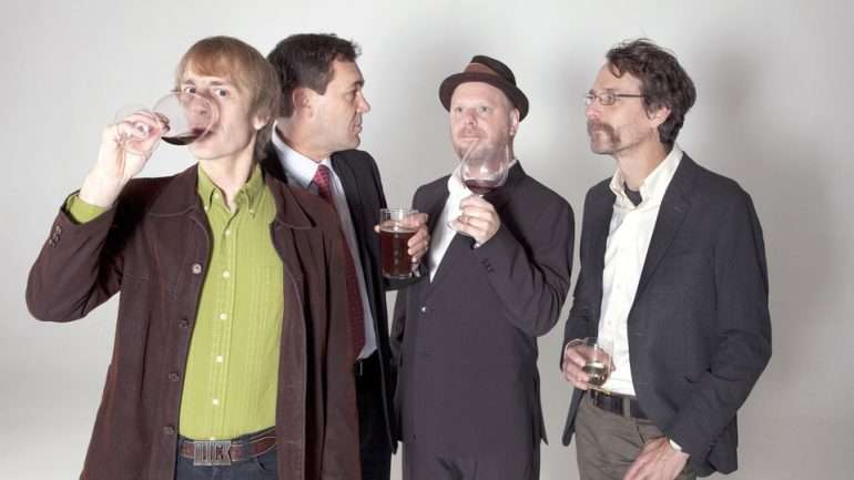 Mark Arm, Guy Maddison, Dan Peters e Steve Turner
