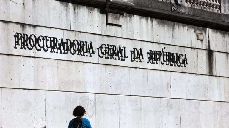 Segundo o SMMP, as greves contaram com uma adesão de 75% a 100%