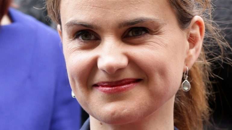 Jo Cox era deputada do Partido Trabalhista e tinha 41 anos