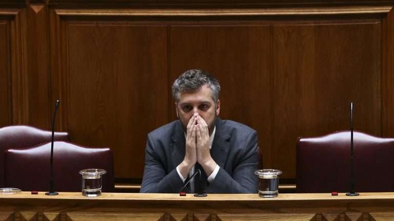 Pedro Nuno Santos garantiu que o primeiro-ministro não tem forma de mudar a agenda, em cima da hora, para fazer o debate preparatório do Conselho Europeu