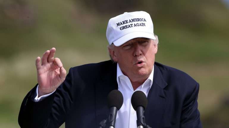 Membros do Partido Republicano como George W. Bush, John McCain e Mitt Romney opõem-se a algumas medidas de Donald Trump