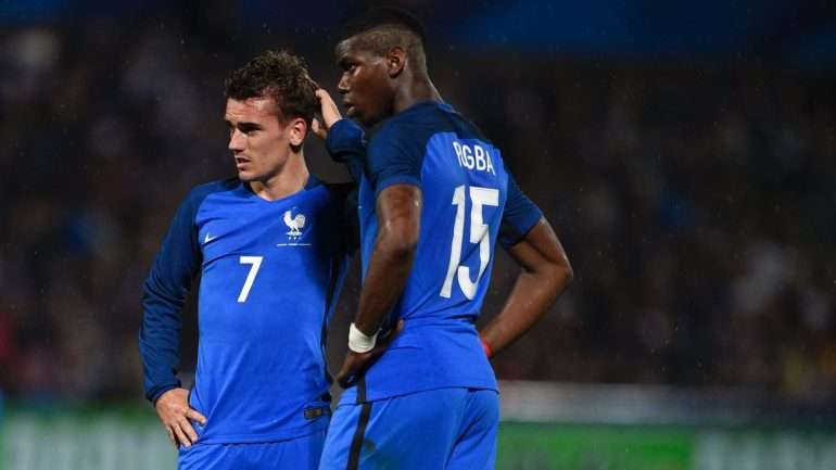 Payet é bom. E até começou por ser o "abre-latas" de França. Mas Griezmann e Pogba (na foto) não são "bons"; são dois dos melhores do Euro -- o "sete" é mesmo o melhor