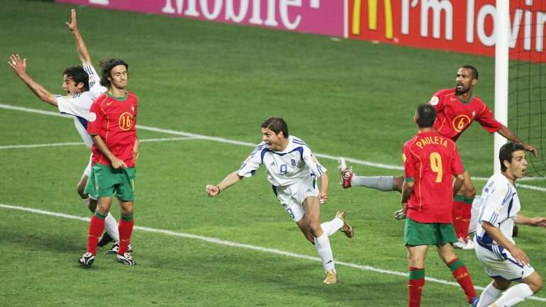 Angelos Charisteas: todos queremos esquecer-lhe (ainda hoje!) o apelido, mas foi ele quem nos tirou a vitória na final da Luz