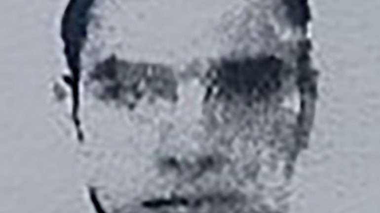 Bouhlel consumia álcool, drogas e carne de porco, comportamentos altamente condenáveis aos olhos do Estado Islâmico