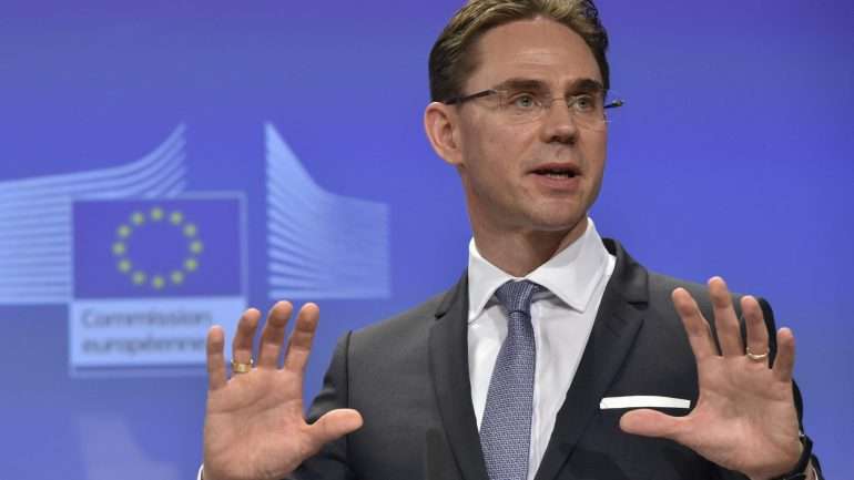 Jyrki Katainen. Dezasseis fundos na "lista negra"