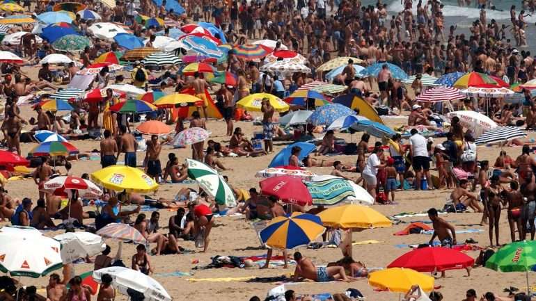 Só Faro está sob 'Aviso Verde', o quarto da escala e que significa que não há qualquer situação de risco metereológico