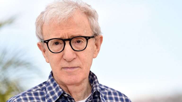 "Crisis in Six Scenes" é a primeira aventura de Woody Allen na televisão