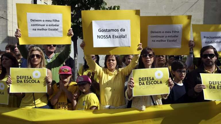 "A nossa urgência agora é arrancar com o ano letivo e ter as providências [cautelares] postas", disse Rodrigo Queirós e Melo
