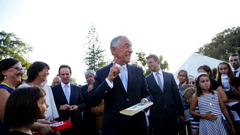 Marcelo Rebelo de Sousa esteve presente na inauguração da Festa do Livro de Belém, no Palácio de Belém