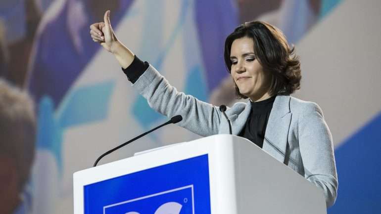Os sociais-democratas não "apoiarão nenhuma candidatura a Lisboa encabeçada por um dirigente de outro partido"