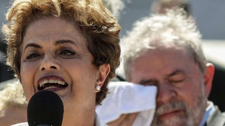Dilma classificou a acusação como uma tentativa de "impedir a sua [de Lula] candidatura em 2018"