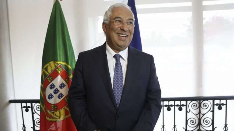 António Costa esteve esta terça-feira em Vila Nova de Gaia, onde visitou vários projetos de investimento