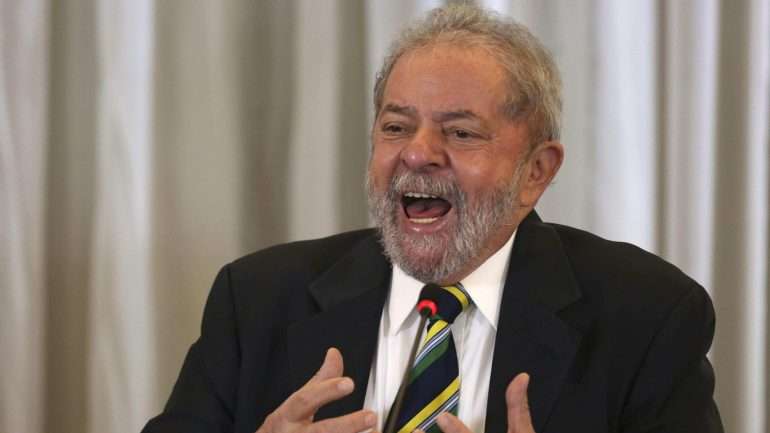 A defesa de Lula da Silva declarou-se pouco surpreendida com a decisão devido ao "histórico de perseguição e violação das garantias fundamentais"