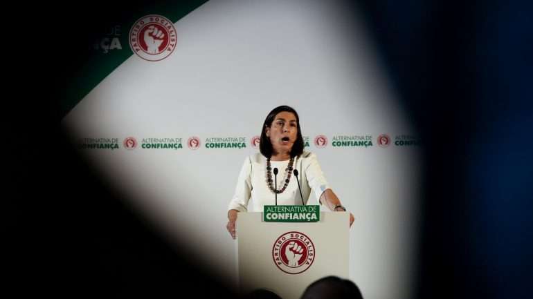 Ana Catarina Mendes é a secretária-geral adjunta e quem manda na estrutura enquanto o secretário-geral for primeiro-ministro