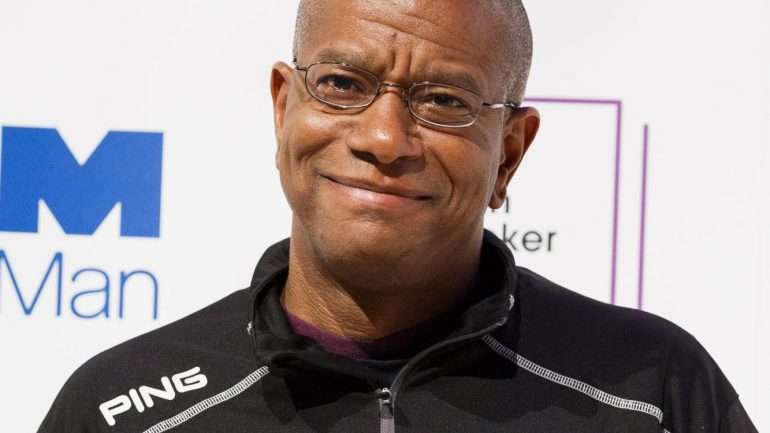 Paul Beatty tem 54 anos e nasceu em Los Angeles, nos Estados Unidos da América