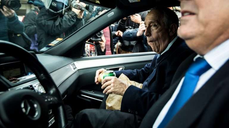 O almoço-tipo de Marcelo Rebelo de Sousa durante a campanha das Presidenciais