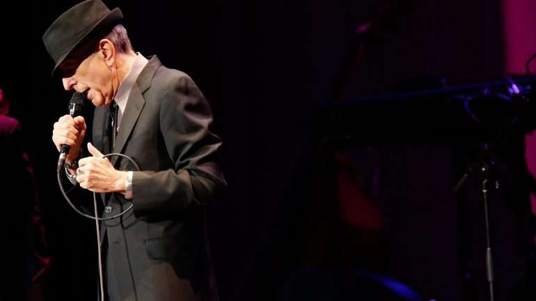 Morreu Leonard Cohen. O mundo vai sentir a sua falta.
