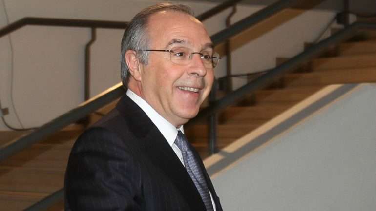 "António Domingues ficará, mesmo que as declarações sejam tornadas públicas”, adiantou Marques Mendes