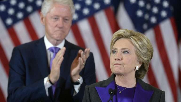 Hillary Clinton recolheu 64.227.373 votos