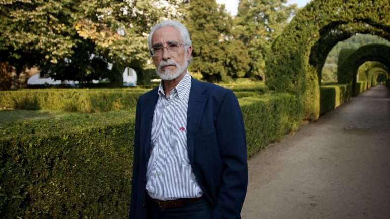João Barrento, 76 anos, é autor de ensaios sobre literatura e cultura, tradutor e responsável pelo espólio de Maria Gabriela Llansol