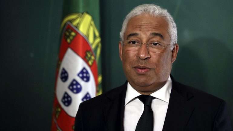 Costa conquista 30,7 pontos, menos 1,2 pontos face ao barómetro anterior