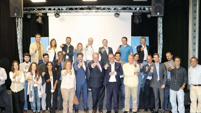 Em outubro, a associação organizou uma conferência com o presidente do ALDE, Hans Van Baale