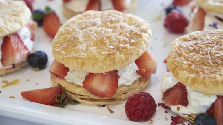 O "Family Brunch" do Martinhal Cascais é a mais recente novidade do ano e um dos 10 que sugerimos, divididos entre Grande Lisboa e Porto.