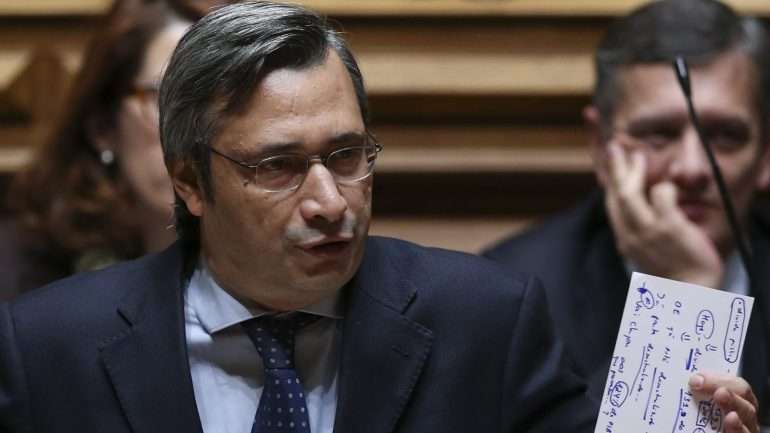 Os deputados do CDS querem saber se estas companhias terão algum tipo de contrapartidas financeiras, nomeadamente nos preços das taxas aeroportuárias a aplicar no Montijo
