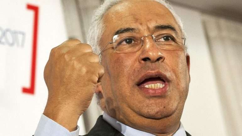 "O ato médico de retirar a vida a um doente terminal a seu pedido reiterado e com o seu consentimento” deve "deixar de ser punível", defendem