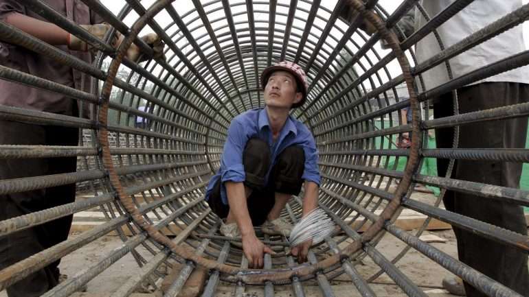 O déficit comercial da China ascendeu a 8.270 milhões de euros, depois de em janeiro o país ter registado um superavit superior a 48.500 milhões de euro