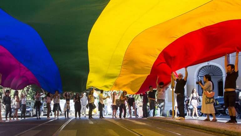 Presidente da ILGA afirma que "frequentar essas saunas [gay] já leva, à partida, a comportamentos de risco"