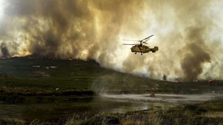 Governante falava aos jornalistas à margem da apresentação do Dispositivo Especial de Combate a Incêndios Florestais