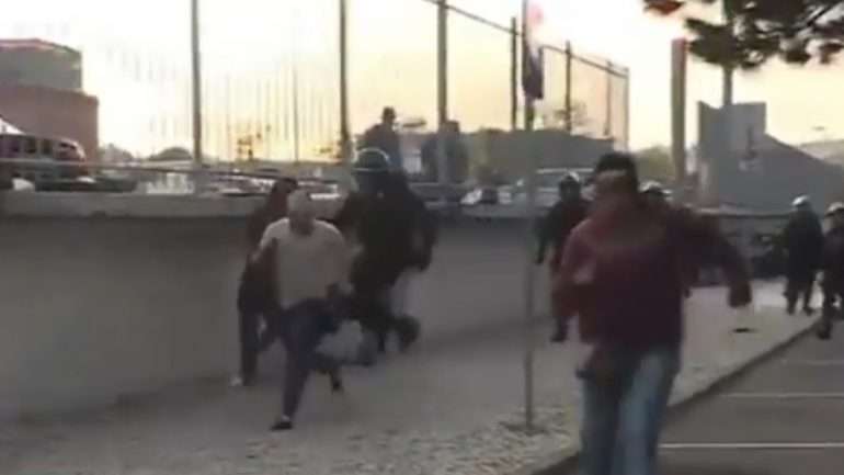 Imagens da emissão da CMTV