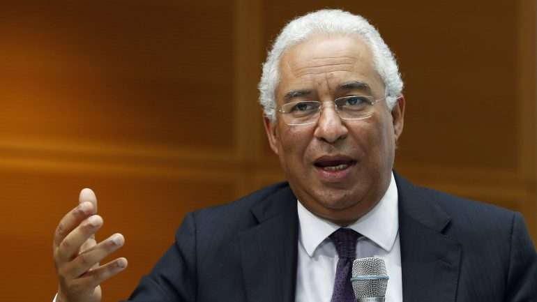 Londres criticou esta disposição, com receio de que Madrid se aproveite da situação para obter ganhos de causa