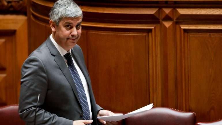 Centeno estará no Parlamento na próxima semana para apresentar o Programa de Estabilidade e o Plano Nacional de Reformas