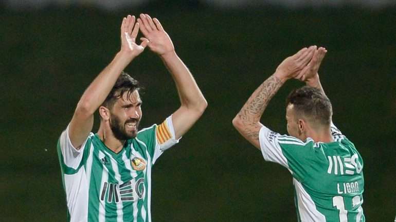 A equipa comandada por Luís Castro passou a somar 42 pontos