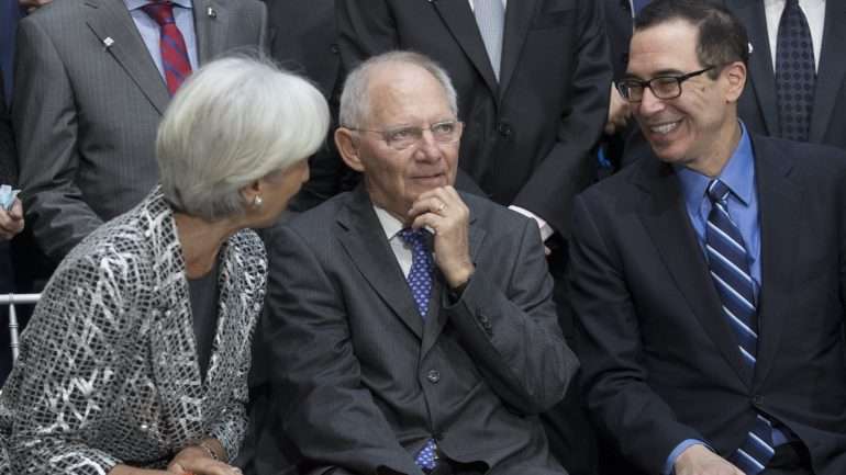 "Não queremos debilitar o Reino Unido, mas também não queremos que o resto da Europa fique debilitado", afirmou Wolfgang Schäuble