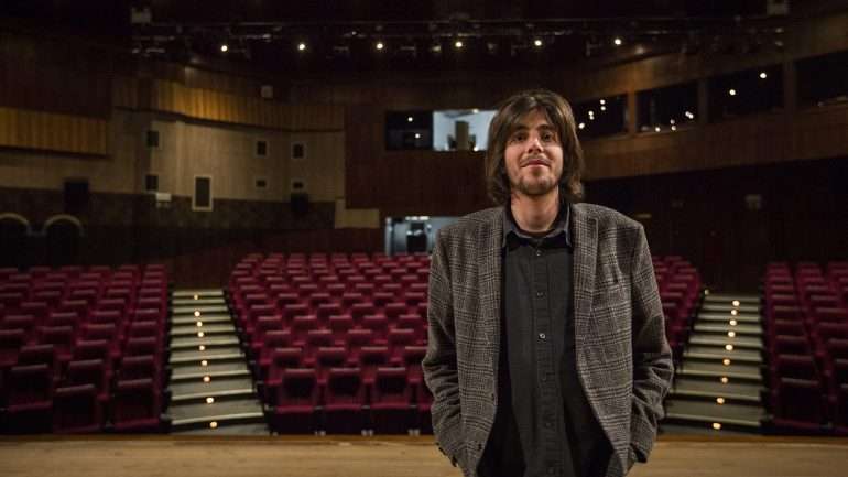 Salvador Sobral vai representar Portugal na primeira meia-final da Eurovisão, a 9 de Maio. Este sábado atuou no Seixal