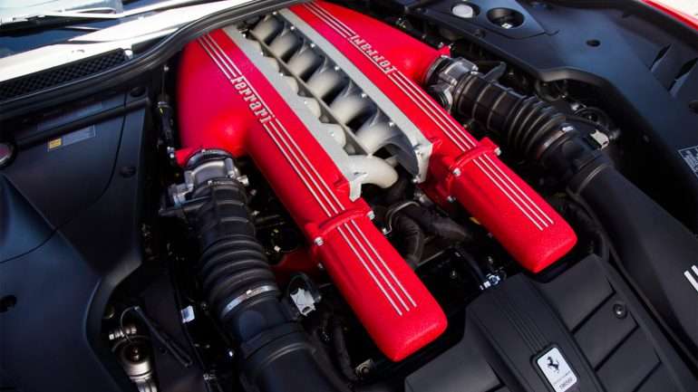 Sergio Marchionne, à sua maneira, dissipou quaisquer dúvidas sobre a possibilidade da Ferrari aderir à moda e acoplar turbos ao mítico V12 atmosférico
