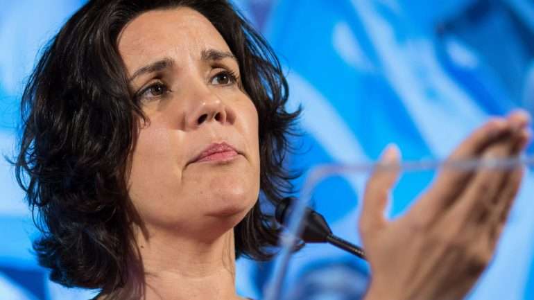 "Não é uma megalomania, como alguns querem fazer crer", disse Cristas na conferência de imprensa