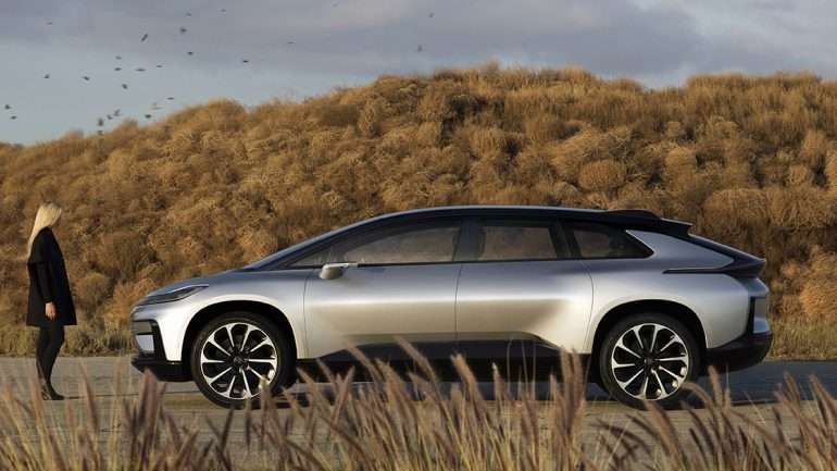 Apontado como rival do Model X, o FF 91 corre o risco de não se vir a concretizar se a startup chinesa não reunir o investimento de que necessita para garantir a construção de uma fábrica onde o modelo possa ser produzido