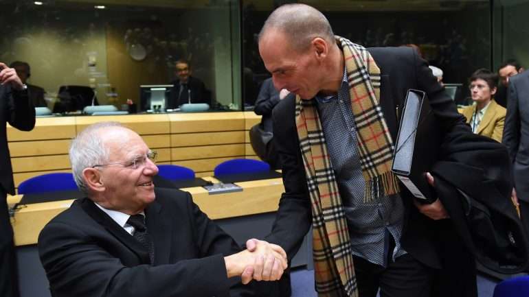 "Os únicos ministros que apoiaram [Schäuble] foram Maria Luís Albuquerque e o meu vizinho do lado, Luis de Guindos"