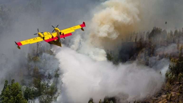 62 pessoas morreram no incêndio no concelho de Pedrógão Grande - o número pode ainda aumentar, diz António Costa