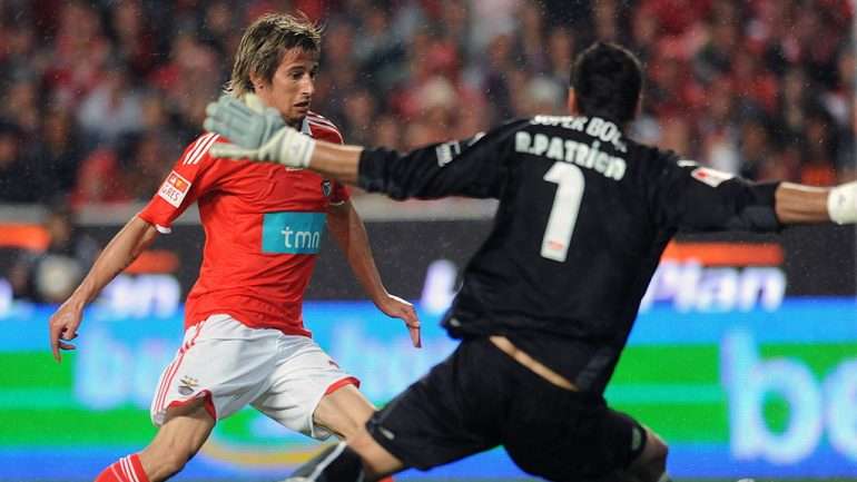 Fábio Coentrão enfrentou Rui Patrício em alguns dérbis; agora, passarão a estar do mesmo lado da barricada