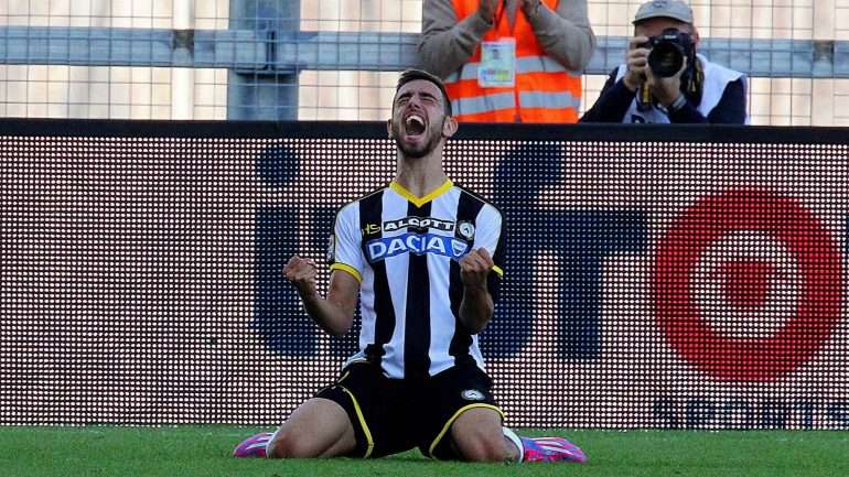 Bruno Fernandes foi para o Novara em 2012 e seguiu para a Udinese em 2013, onde conseguiu dar mais nas vistas
