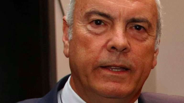 "Marco António Costa é um homem muito ambicioso", sugere Joaquim Jorge